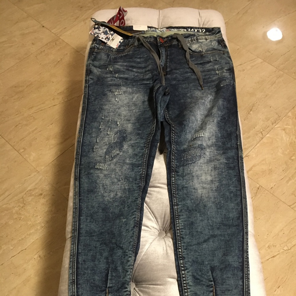 Men’s joggers pants